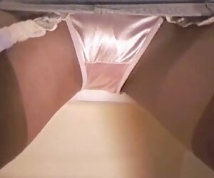 Cô gái châu á phim xx thu chơi với nhau trên camera